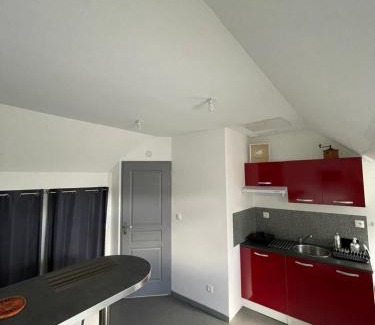 La Chapelle-sur-Loire House | Child-Friendly Gîte in the Heart of Bourgueil Vineyards