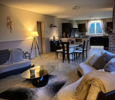 Haudricourt House | Pet-Friendly Retreat at Gîte de Beaufresne Awaits You