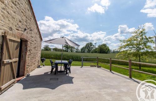 Saint-Christophe-du-Bois House | Top-Rated Gîte de Charme near Cholet with Full Amenities