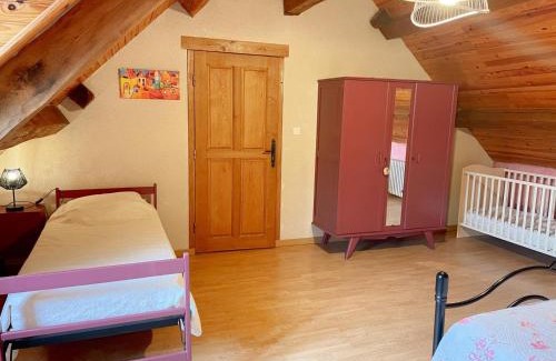 Fresnes House | Charming Gîte in Sologne: Pet-Friendly, Close to Châteaux