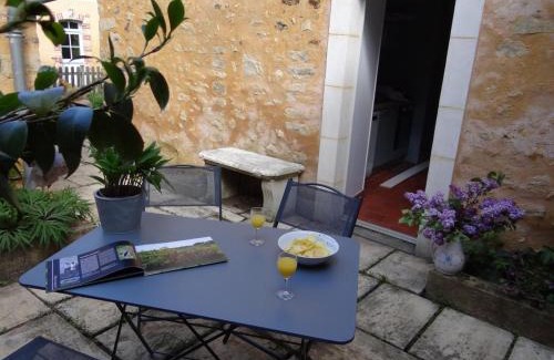 Asnieres sur Vegre House | Charming Gîte in a Historic Town by the River
