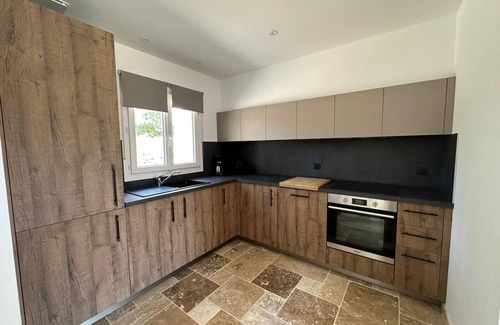 Les Arcs-sur-Argens Apartment | Gîte de Charme: Ocean View Retreat for Two with Pool