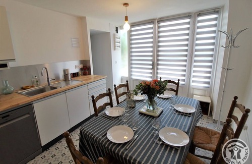 Saint-Andre-la-Cote House | Relax at Gîte de Font Bénite - Family-Friendly Retreat
