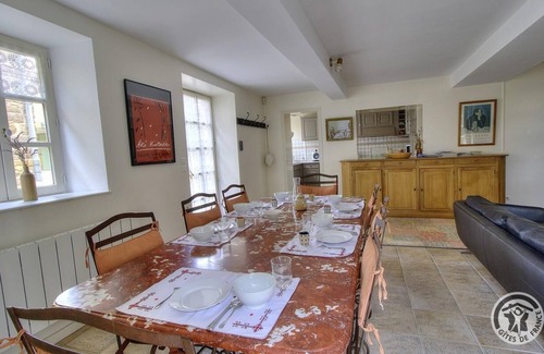 Cogny House | Gîte de Fond Moiroux: Family & Pet-Friendly Retreat
