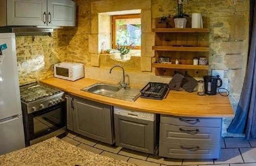 Marcillac-Saint-Quentin Cottage | Gîte de Charme Pour Accueillir des Citadins et des Familles