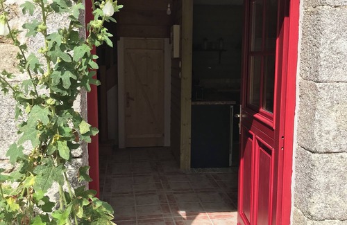Saint-Nicolas-du-Pelem House | Family-Friendly Retreat at Gîte de Kergoubleau