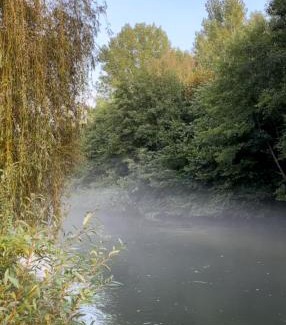 Sainte-Genevieve-les-Gasny House | Oceanfront Getaway at Gîte De Vacances Jardin Monet