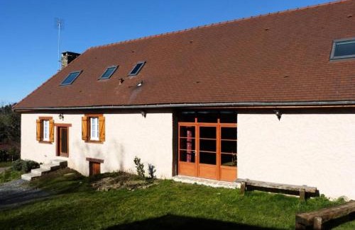 Saint-Martin-Sepert Apartment | Inviting Gîte de France in Saint-Martin-Sepert - 9.5/10 Rating
