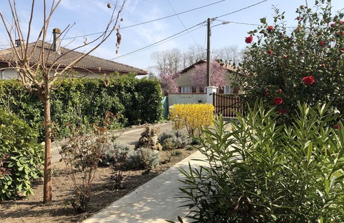 Saint-Gein House | Discover Gîte de l'Estelle: Family-Friendly Comfort Awaits