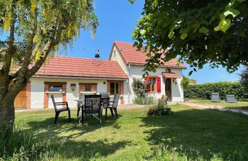 Fourilles House | Oceanfront Retreat at Gîte de la Borde - Rated 9.3/10
