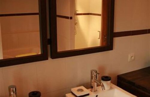 Sammarcolles House | Cozy Gîte de la Brêche - Family-Friendly Retreat in Sammarcolles