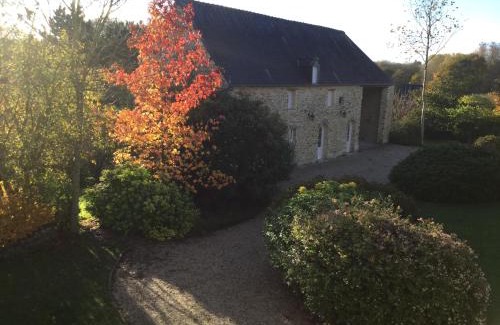 Le Molay-Littry House | Elegant Gîte de la Butte: 9.6/10 with Oceanfront Views