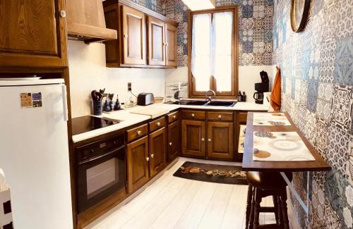 Burzet House | Pet-Friendly Gîte de la Cigale: Guest Rated 9.8/10