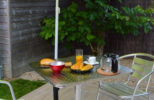 Paulx House | Discover Gîte de la Costumière: Pet-Friendly Studio Retreat
