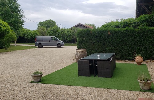 Foissiat House | Discover Gîte de la Ferme du Tilleul: Family-Friendly Retreat