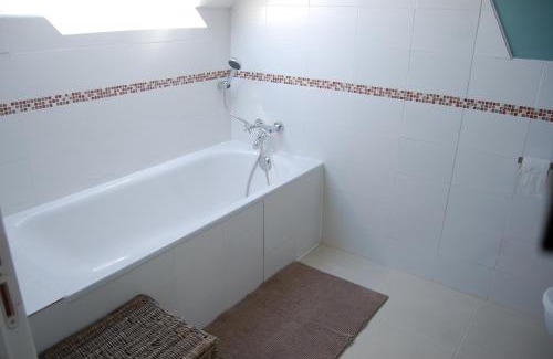 Beauraing House | Gîte de la Fontaine - Pet Friendly with Oceanfront Views