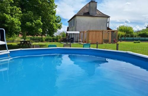 Saint-Yrieix-la-Perche House | Inviting Maison de Campagne: Perfect for Family Getaways