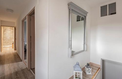Vinay Apartment | Family-Friendly Escape at Gîte de la Liberté - Rated 9.3