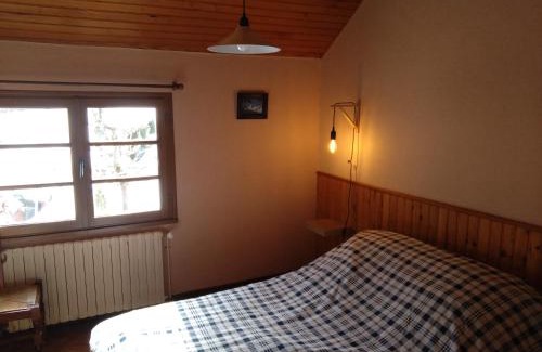Campan House | Top-Rated Gîte de la Séoube: Pet & Child Friendly Retreat