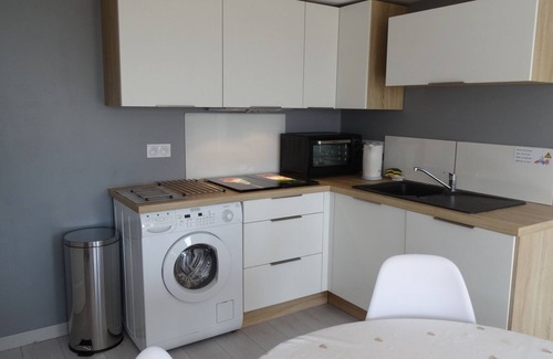 Le Crest Condo | Relaxing Getaway at Gîte de la Serre in Tranquil Crest