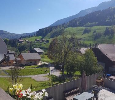 Le Reposoir Apartment | Family-Friendly Retreat at Gîte de la Snaille - 9/10 Rated