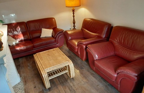 Hargnies House | Pet-Friendly Gîte de Launet in Hargnies - Perfect for Families