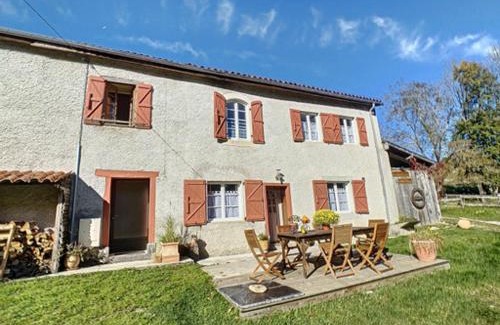 Nistos House | Stunning Gîte de montagne « Les Pivoines » in Nistos