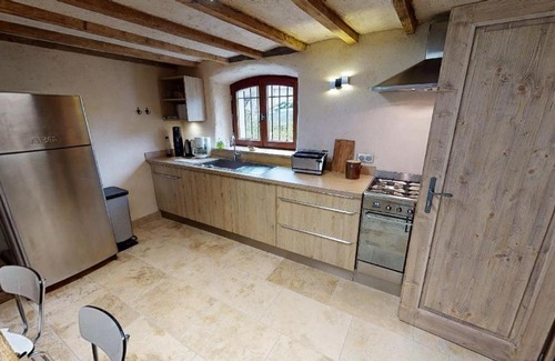 Myans House | Pet-Friendly Gîte de Myans with Family Amenities & High Ratings