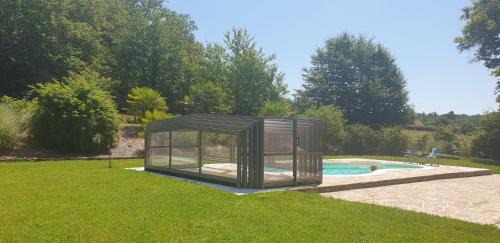 Saint-Mesmin House | Experience Nature at Gîte de Pleine Nature in Dordogne