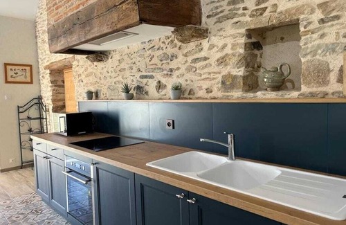 Nouzerines House | Pet-Friendly Gîte des Ansannes: Perfect for Families & Guests