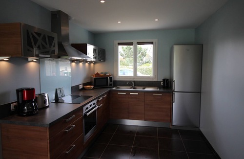 Fort-Mahon-Plage Cottage | Top-Rated Gîte des Avocettes with Ocean Views & Pool