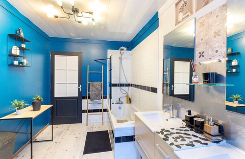 Millieres House | Relax at Gîte des Bruyères: Spa & Family-Friendly Haven