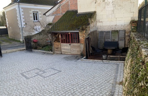 Cour-Cheverny Apartment | Gîte des Demois'ailes: Unique Stay Near Loire Castles