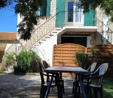 Arles House | Gîte des Hirondelles