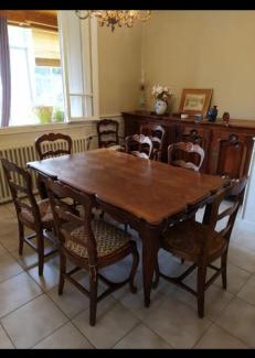 Saint-Sulpice-de-Faleyrens Apartment | Pet-Friendly Gîte des Vignes de Saint Emilion - 4 Stars