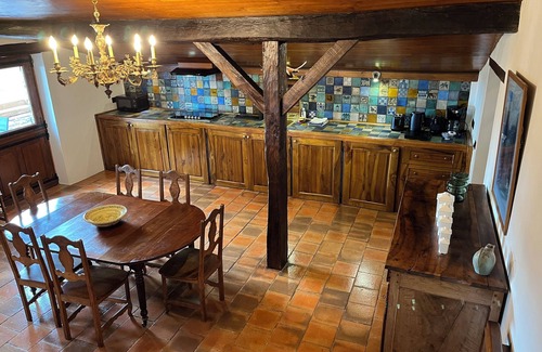 Orgnac-sur-Vezere House | Gîte du Grand Chêne Orgnac/Vézère