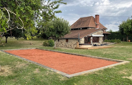 Orgnac-sur-Vezere House | Gîte du Grand Chêne Orgnac/Vézère