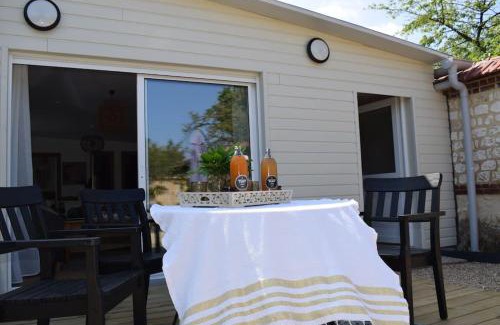 Saint-Pierre-les-Elbeuf House | Gîte du Levant 76: Guest Rated 9.7, Pet & Child Friendly