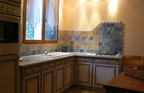 Cannes-et-Clairan Cottage | Discover Gîte du Mas de Failly: Pet-Friendly Retreat