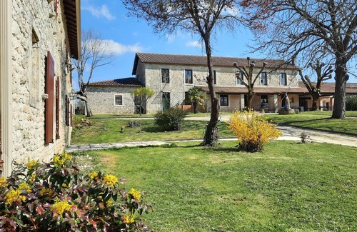 Genouille Apartment | Relaxing Ocean View Getaway at Gîte du Parc