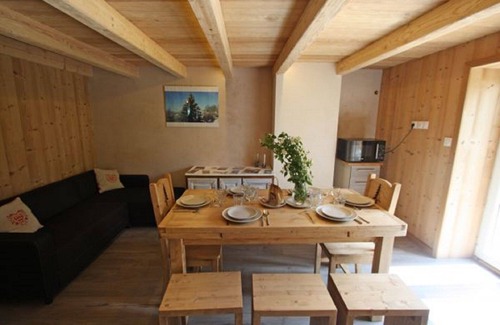 Le Tholy Cottage | Experience Gîte du Poirier: Pet-Friendly Stay Near Gérardmer
