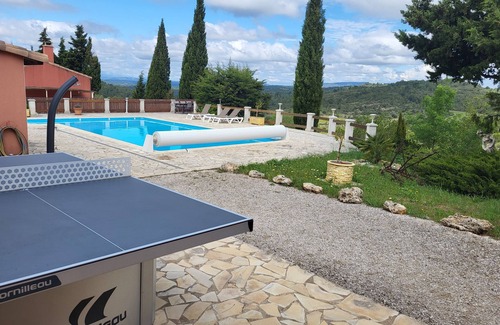 Jonquieres Villa | Gîte du Rocher: A Family Retreat in Beautiful Pays Cathare