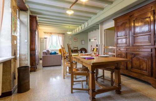 Onlay House | Charming Gîte du Verger: Family-Friendly & Highly Rated