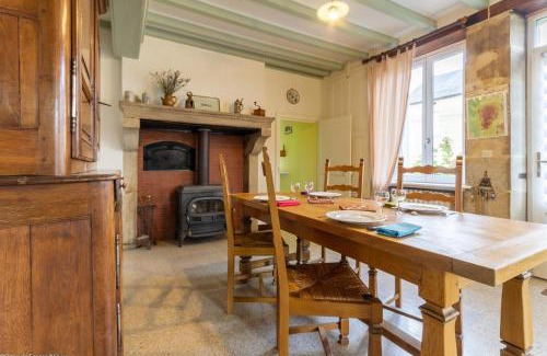 Onlay House | Charming Gîte du Verger: Family-Friendly & Highly Rated
