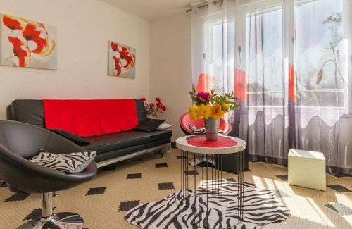 Missillac House | Family-Friendly Stay at Gîte Missillac for 5 Guests