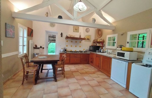 Maurens Cottage | Cozy Nature Retreat: Enjoy Spa and Breakfast Near Bergerac