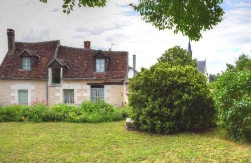 Montresor House | Gîte ensoleillé à Montrésor avec jardin et WiFi - FR-1-381-72