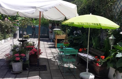 Loches House | Pet-Friendly Gîte et Chambre d'Hôte Saint Jacques - 9/10 Rating