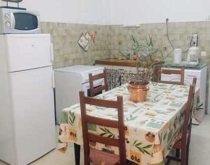 Saint-Andre-de-Valborgne Apartment | Riverside Gîte with Private Beach and Spa Amenities