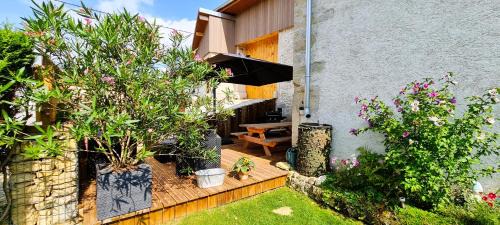 Vellerot-les-Vercel House | Oceanfront Escape at Gîte et SPA Chez Jules - Rated 9.7/10